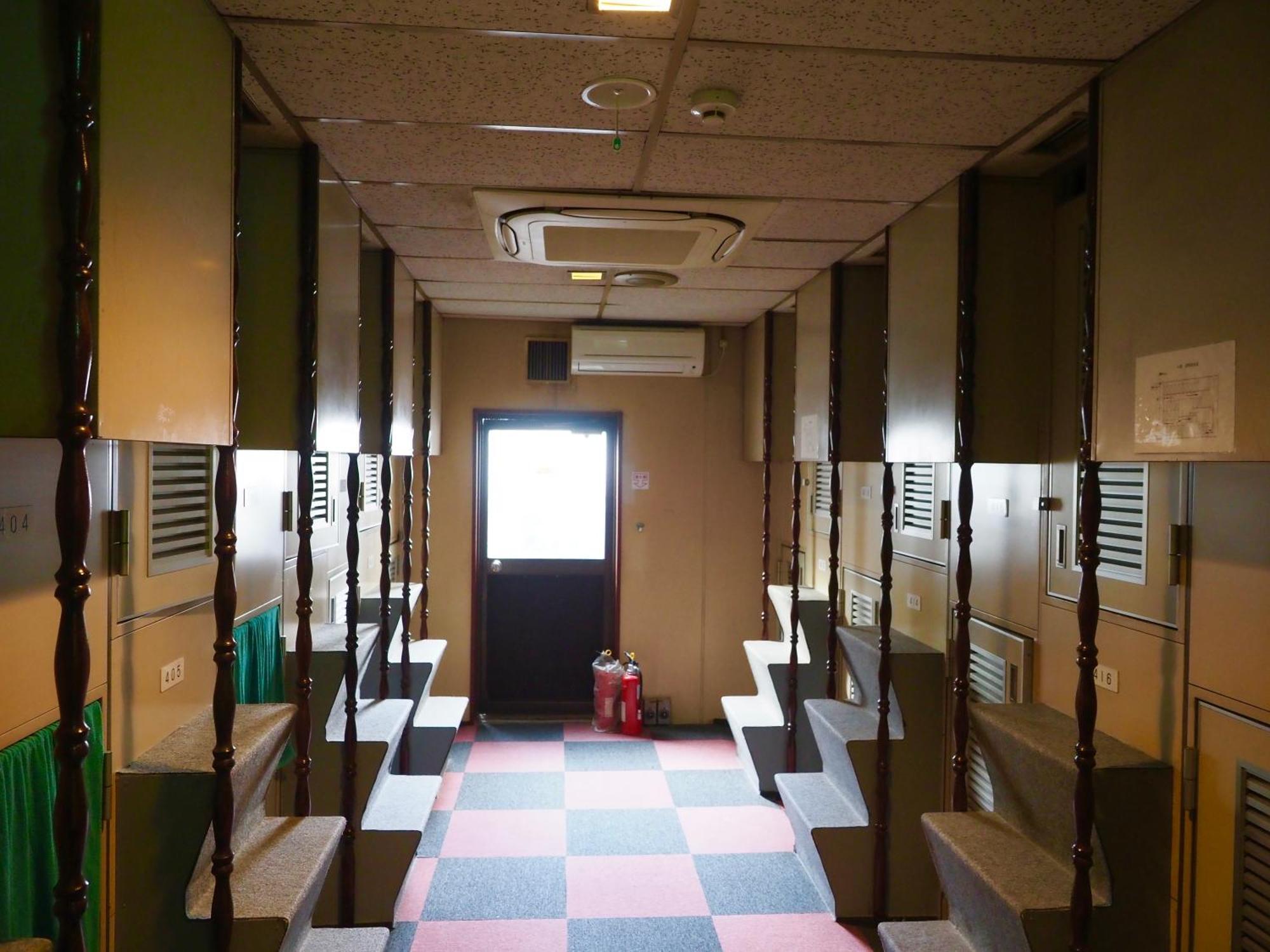 Capsule Hotel Block Room Tokyo Eksteriør billede