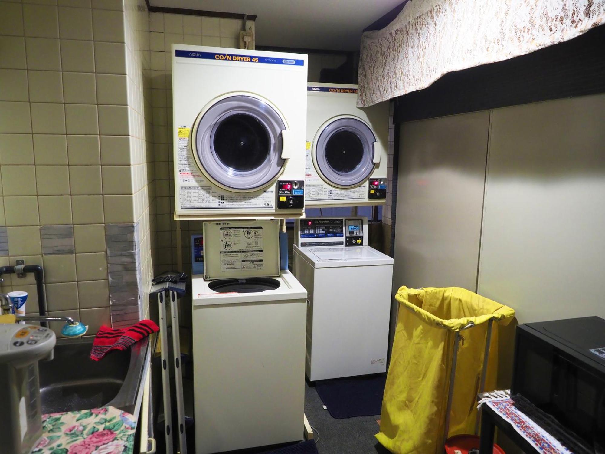 Capsule Hotel Block Room Tokyo Eksteriør billede