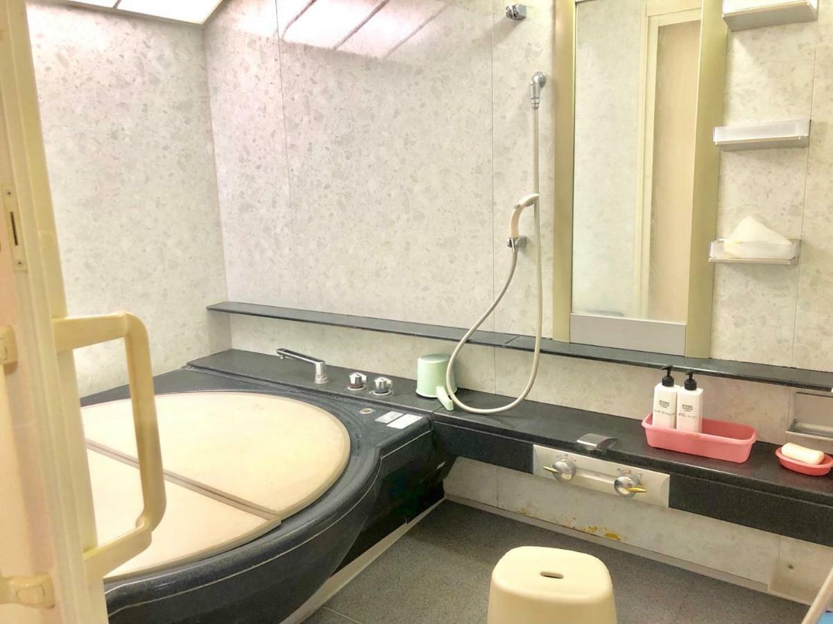 Capsule Hotel Block Room Tokyo Eksteriør billede