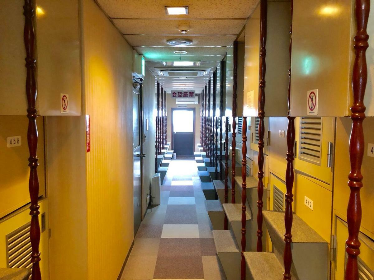 Capsule Hotel Block Room Tokyo Eksteriør billede